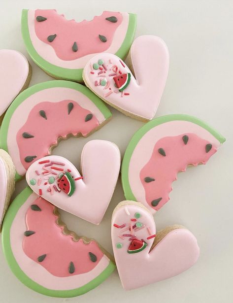 Watermelon Cookies, 1 Cookies, One In A Melon, Cookie Ideas, Melon, Watermelon, Cooking Recipes, Quick Saves