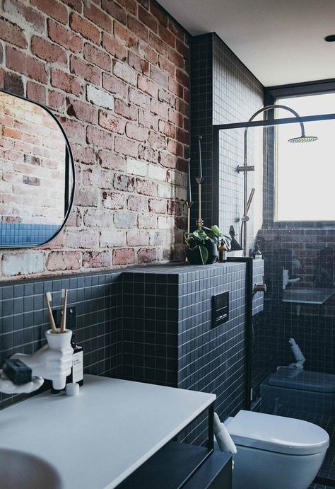 Industrial House Numbers, Brick Bathroom, Industrial Style Bathroom, Reclaimed Brick, Bad Inspiration, Industrial Bathroom, Exposed Brick Walls, Brick Walls, Brick Tiles