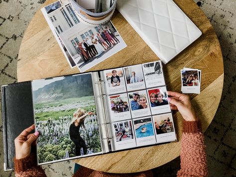 Family Photo Album Aesthetic, Family Photo Album Ideas, Photo Album Aesthetic, Vs Photo, Best Photo Albums, Family Yearbook, Project Life App, Hardcover Photo Book, Buch Design