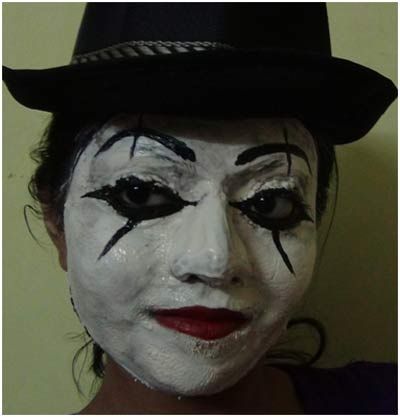 Face Makeup Ideas, Mime Face, Mime Makeup, White Face Paint, Chola Girl, Face Paints, Character Makeup, Blonde Brunette, White Face