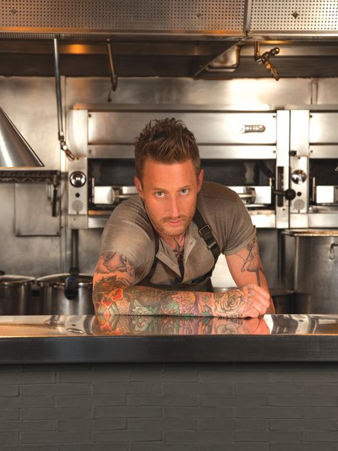 Michael Voltaggio, Food Network Star, Stylish Men Casual, Chef Life, Stylish Men, Food Network Recipes, Good People, Favorite Celebrities, Eye Candy