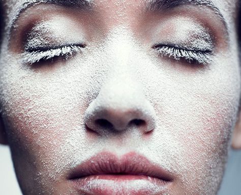 Dave Asprey’s Top 10 Biohacking Tips For A Superior Brain   Body - The Chalkboard - http://thechalkboardmag.com/biohacking-tips-bulletproof-dave-asprey-boost-brain Skin Care Pictures, Dry Winter Skin, Maskcara Beauty, Winter Skin Care, Winter Skin, Beauty Tips For Skin, Her Eyes, Skin Tips, Beauty Secrets