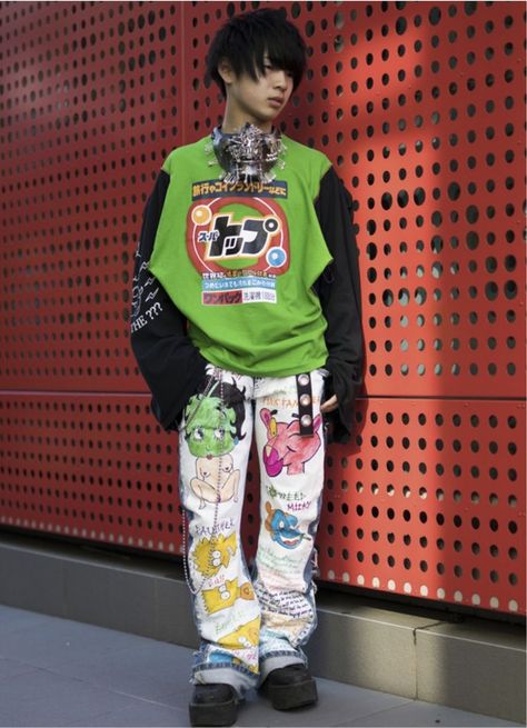 Neo Y2k Fashion, Harajuku Fashion Street 90s, Y2k Moodboard, Popular Pants, Bizarre Fashion, Kawaii Street Fashion, Custom Streetwear, Japan Outfits, Harajuku Men