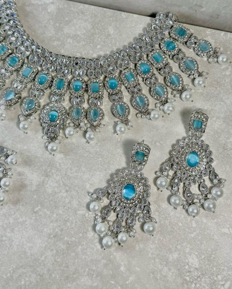 The Mirfat Bridal in Blue we have 5+ new bridal designs releasing in 2-3 weeks . . . #brides#shaadi#bridaljewelry#shaadiszn#shaadikaghar#brideinspo#shaadi#dulhan#dulhaniya#dulhaninspo Desi Jewelry, Polki Sets, Indian Wedding Jewelry, Fancy Jewellery, Bridal Designs, Dream Jewelry, 3 Weeks, Indian Wedding, Desi