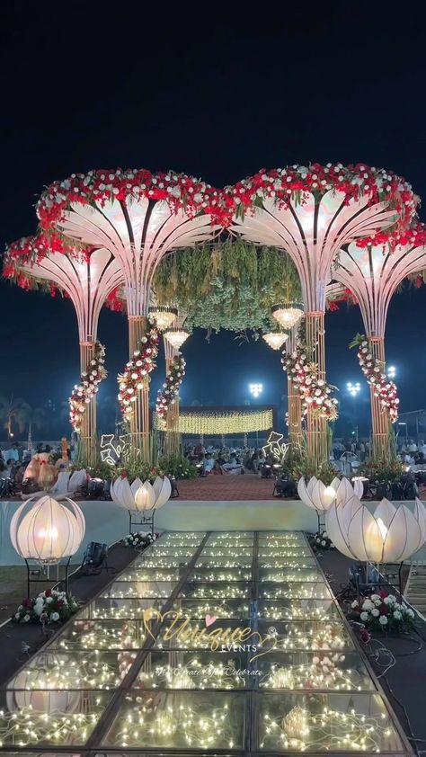 Wedding Decoration Outdoors, Outdoor Wedding Design, Phere Decoration, Varmala Entry Ideas, Varmala Mandap, Sangeet Entry Ideas, Varmala Theme, Entrance Decoration Entry Ways, Entry Decorations Wedding