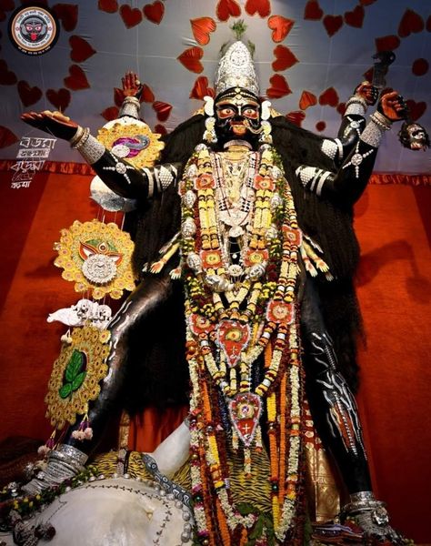 Boro Maa Kali, Boro Maa, Happy Durga Puja, Maa Kali, Saraswati Goddess, Sanatan Dharma, Army Girlfriend Pictures, Girlfriend Pictures, Army Girlfriend