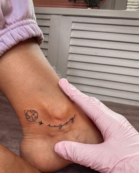 Travel Tattoo Small Ankle, Globe Tattoo Design, Cute Ankle Tattoos For Women, Globe Tattoo, A Small Tattoo, Airplane Tattoo, Globe Tattoos, Tato Minimal, Airplane Tattoos