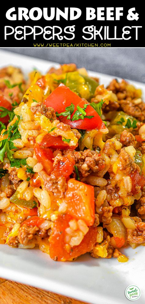 Ground beef and peppers skillet - Sweet Pea's Kitchen Ground Beef Peppers And Onions Recipes, Ground Beef And Peppers Skillet, Ground Beef And Peppers Recipe, Ground Beef Peppers And Onions, Ground Beef And Peppers, Beef And Peppers, Recipes With 1lb Ground Beef, Savoury Mince, Easy Ground Beef