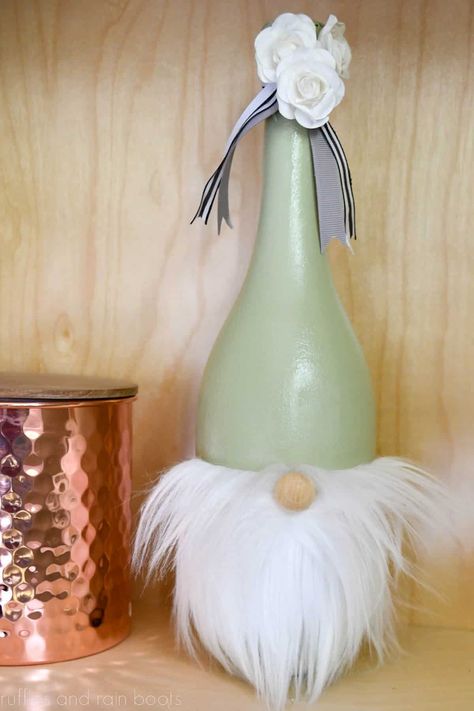 Crafts With Alcohol Bottles, Wine Bottle Crafts Diy, Gnome Wine Bottle Crafts, Mini Wine Bottle Crafts, Painted Wine Bottles Ideas, Easy Wine Bottle Crafts, Wine Bottle Gnomes Diy, Wine Bottle Diy Crafts Ideas, Bottle Ideas