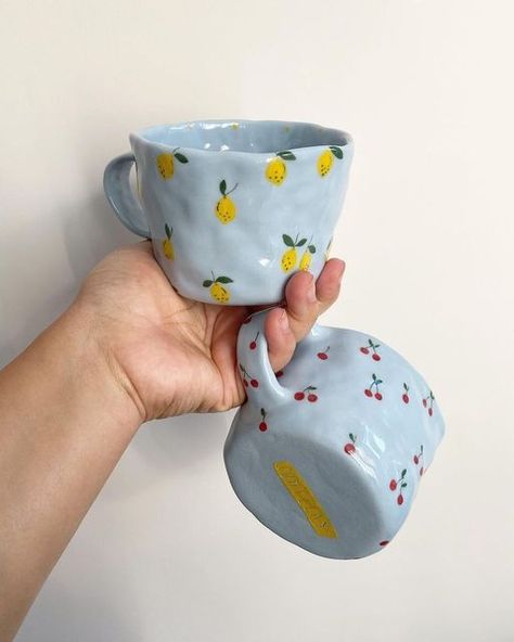 Ceramics Painting, Painting Ceramics, Paint Pottery, Ceramic Cafe, Diy Pottery Painting, Affordable Aesthetic, Pottery Painting Designs, November 19th, Diy Ceramic