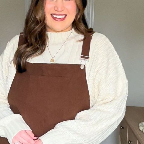 Kelly | Midsize Fashion on Instagram: "10 days of midsize thanksgiving outfits: day 7 Whenever I think of Thanksgiving, I think of corduroy 🦃🍁 Anyone else?! And while I don’t really love corduroy pants, I do love this corduroy overall dress 😍 Its cute, comfy, & spacious so perfect for a full day of eating 😋 Also I didn’t realize until I went to link this outfit but my sweater is technically a sweater dress 😅 not quite long enough for me but if you are more petite it’s super cute! ✨ I’m 5’10 Full Day Of Eating, Day Of Eating, Corduroy Overall, Corduroy Overall Dress, Thanksgiving Outfits, Midsize Fashion, Cute Comfy, Thanksgiving Outfit, Day 7