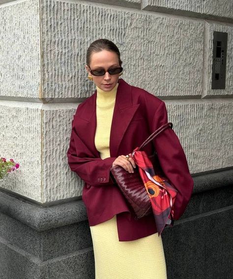 Burgundy Orange Outfit, Burgundy And Yellow Outfit, Yellow And Burgundy Outfit, Chic Blazer Outfit, Burgundy Outfit, Burgundy Blazer, Cute Work Outfits, Casual Blazer Women, Corporate Outfits