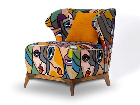 https://www.archiproducts.com/en/products/mantellassi-1926/fabric-easy-chair-with-armrests-agostina-fabric-easy-chair_640280 Funky Armchairs, Christmas Card Envelopes, Patchwork Chair, Armchair Bedroom, Mid Century Modern Lounge Chairs, Dynamic Lines, Burnished Brass, Patchwork Fabric, Modern Lounge