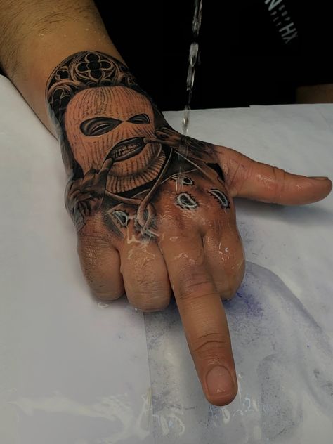 Unique Hand Tattoos, Herren Hand Tattoos, Simple Hand Tattoos, Best Cover Up Tattoos, Best Neck Tattoos, Animal Sleeve Tattoo, Man Tattoo, Neck Tattoos, 3d Skull