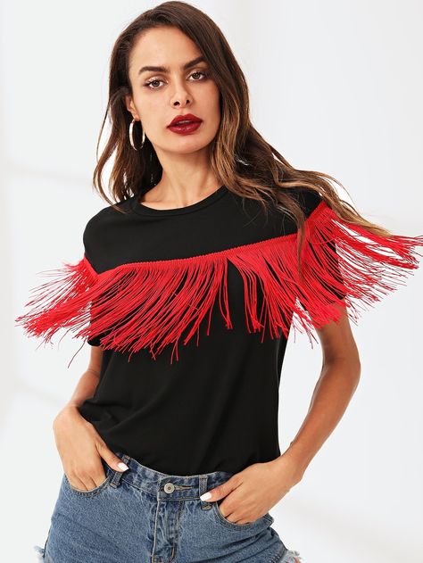 Camiseta sólida ribete con fleco-Spanish SheIn(Sheinside) Fringe Fabric, Short Sleeve Pullover, Fringe Trim, Upcycle Clothes, Fashion News, Womens Tees, 20 Cm, Round Neck, Fashion Inspo