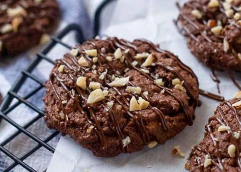 Chewy Chocolate Hazelnut Cookies - Chocolate with Grace Toffee Cookie Recipe, Chocolate Hazelnut Cookies, Cream Cheese Sugar Cookies, Country Crock, Hazelnut Cookies, Basic Cookies, Best Sugar Cookie Recipe, Chocolate Cookie Dough, Christmas Cookie Exchange