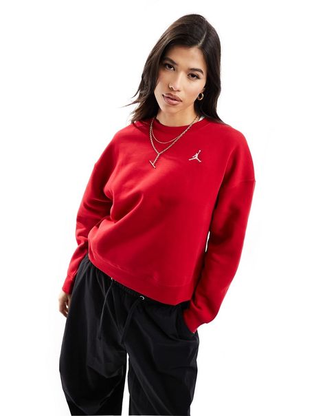 Sweatshirt by Nike Can't go wrong in sweats Crew neck Drop shoulders Jordan Jumpman logo embroidery Relaxed fit Jordan Hoodie Outfit, Jordan Jumper, Latest Jordans, Red Jordans, Buy Jordans, Jumpman Logo, Jordan Red, Jordans Women, Hoodie Outfit