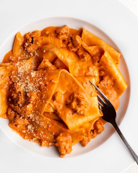 Easy and Delicious Creamy Tomato Pasta Sauce - The Burnt Butter Table Tomato Based Pasta Sauce, Tomato Butter Pasta, Creamy Tomato Pasta Sauce, Burnt Butter, Creamy Tomato Pasta, Tomato Butter, Butter Pasta, Tomato Pasta Sauce, Creamy Tomato Sauce