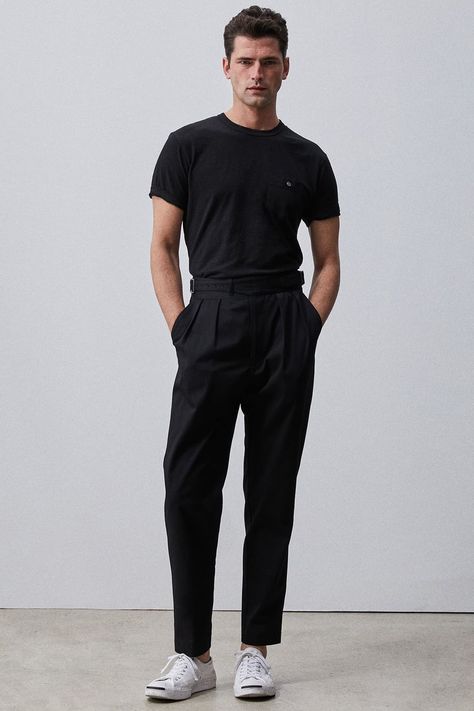 Tucked In Tshirt Men Outfits, Black Tshirt Black Pants Outfit Men, Tshirt Pants Outfit Man, Black Glam Outfit Men, Tucked Tshirt Men Outfit, Night Out Mens Outfits, Men’s Black Trousers Outfit, Mens Black T Shirt Outfits, All Black White Sneakers Outfit