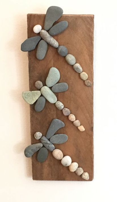 Caillou Roche, Diy River Rock, Pebble Garden, Stone Pictures Pebble Art, Garden Rock Art, Art Pierre, Rock And Pebbles, River Rocks, Driftwood Crafts