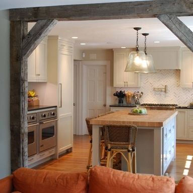 Wooden Beam Room Dividers Design Ideas, Pictures, Remodel and Decor Dapur Rustic, Open Kitchen And Living Room, Deco Champetre, Diy Rustic Home, Decor Ikea, Kitchen On A Budget, Ideas Pictures, Room Remodeling, Style At Home