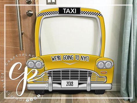 Car Photo Booth, Breakfast At Tiffanys Party Ideas, Photo Frame Wedding, New York Decor, Nyc Party, Nyc Taxi, Event Photo Booth, New York Party, New York Theme