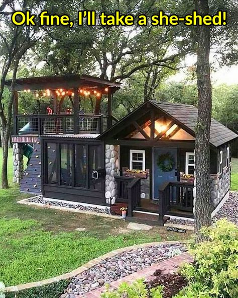 Ultimate She Shed Cabins And Cottages Cozy, Dark Exterior Cabin Colors, Building A Cottage Home, Tiny House Modern Design, Courtyard Hardscape Ideas, Cool Small Houses, Tiny House Sunroom, Unique Home Design Architecture, Open Shed Ideas