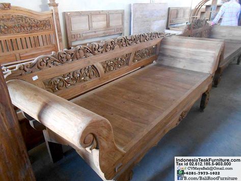 Teak Furniture Daybeds Bali Indonesia Bali Daybed, Indonesian Furniture, Dream Furniture, Outdoor Daybed, Furniture Factory, Thai Style, Teak Furniture, Office Inspiration, Rustic Furniture