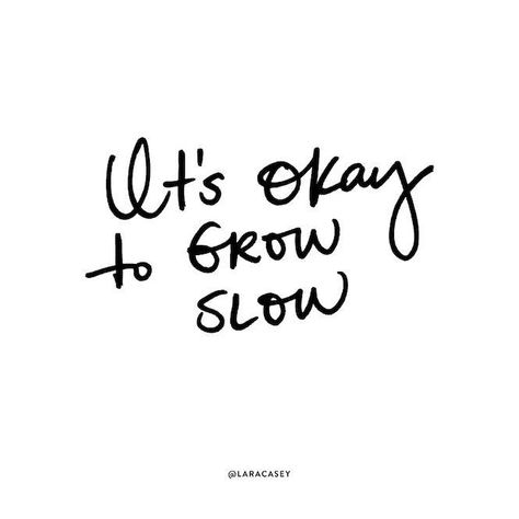 Grow at your own pace! Everyone is different, understand that there is a time and place for everything. Gym Humor, It's Okay, Wonderful Words, Note To Self, The Words, Great Quotes, Beautiful Words, Mantra, Inspirational Words