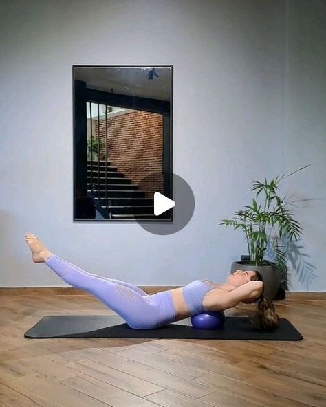 Pilates Ball Exercises, Core Stability Workout, Ball Workouts, Pilates Ball, Ball Workout, Pilates Workouts, Deep Core, Pilates Body, Pilates Training