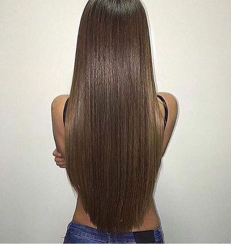 V-Cut with Layers for Long Hair & Blunt Bangs: Bold & Edgy Summer Hair V Haircut With Layers, Long Hair V Cut, Long Hair For Men, Layers For Long Hair, Side Braids For Long Hair, Long Hair Cuts Straight, V Cut Hair, Edgy Summer, V Shape Hair