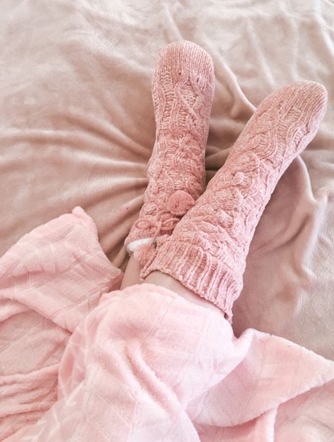 Pink Fuzzy Aesthetic, Long Socks Aesthetic, Fuzzy Socks Aesthetic, Sarah Core, Aesthetic Blanket, Film Night, Cream Socks, Socks Aesthetic, Parents Love