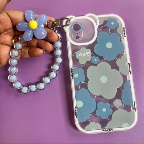 Iphone Xr Sky Blue Case Iphone Xr Case Ideas, Light Blue Phone Case, Blue Clear Phone Case, Pastel Blue Phone Case, Blue Airpods Case, Sky Blue Phone Case, Cat Patch, Iphone Cases Cute, Apple Cases