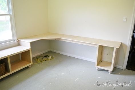 Long Span Desk, Desk In Front Of Low Window, Built In Desk Under Window, Wall Desks, Easy Diy Desk, Diy Corner Desk, Diy Window Seat, Diy Office Desk, Window Seating