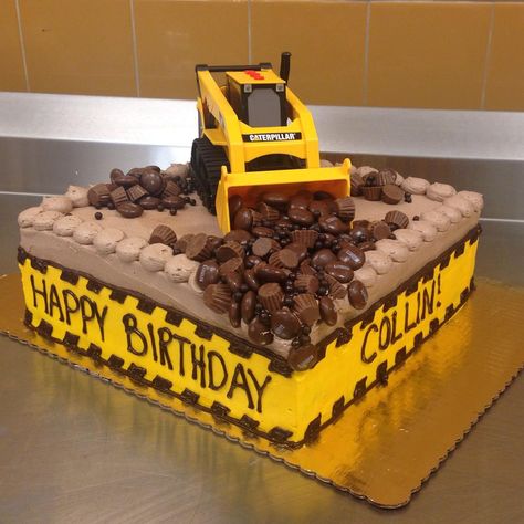 Excavator Cake, Digger Cake, Construction Birthday Cake, Digger Birthday, Truck Birthday Cakes, Construction Theme Birthday Party, Construction Cake, Truck Cakes, 3rd Birthday Cakes