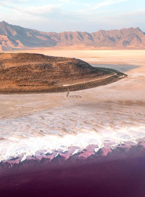 Great Salt Lake Desert, Pink Lake Utah, Electric Beach Oahu, Spiral Jetty, Bryce Canyon Hikes, Great Salt Lake Utah, Nature Reference, Summertime Vibes, Utah Lakes