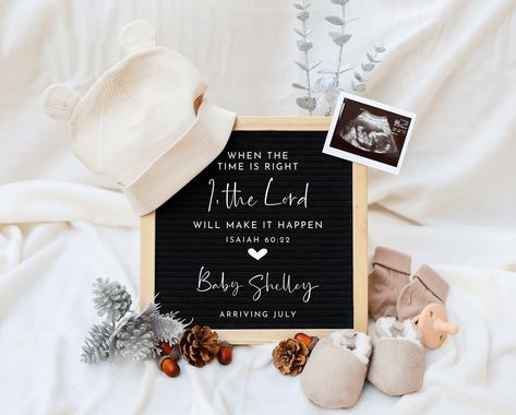 Winter Pregnancy Announcement, Baby Announcement Social Media, Winter Pregnancy, Digital Baby Announcement, Christmas Baby Announcement, Digital Announcement, Cute Pregnancy Announcement, Baby Announcement Ideas