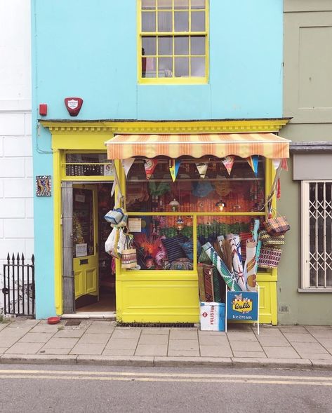 Walls Ice Cream, Building References, Brighton Lanes, Brighton Shops, Royal Pavilion, Brighton England, Summer Wines, Neighborhood Guide, Fortnum And Mason