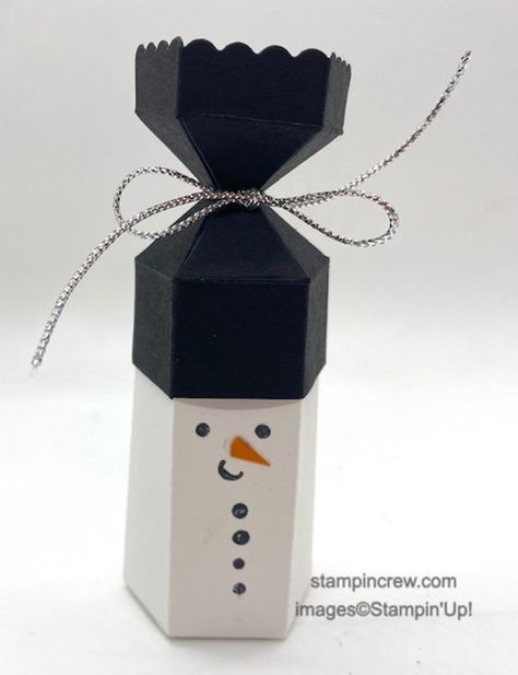 Snowman Treat Holder with Cracker & Treat Box Dies Stampin Up Cracker And Treat Box Dies Christmas, Cracker Treat Boxes, Stampin Up Cracker & Treat Box Dies, Stampin Up Cracker And Treat Box Dies, Treat Holders Christmas, Christmas Treat Boxes Ideas, Christmas Candy Holders, Christmas Treat Holders, Christmas Treat Boxes