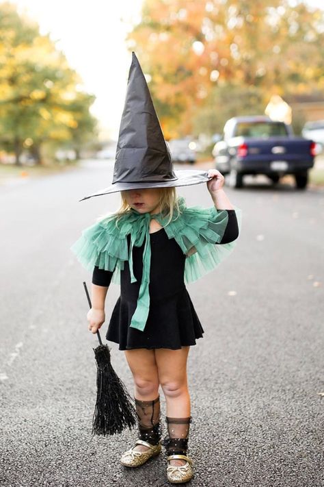 Diy Halloween Witch Costumes, Witch Halloween Costume Diy, Halloween Witch Costumes, Vintage Witch Costume, Toddler Witch Costumes, Baby Witch Costume, Wicked Witch Costume, Kids Witch Costume, Witch Costume Diy