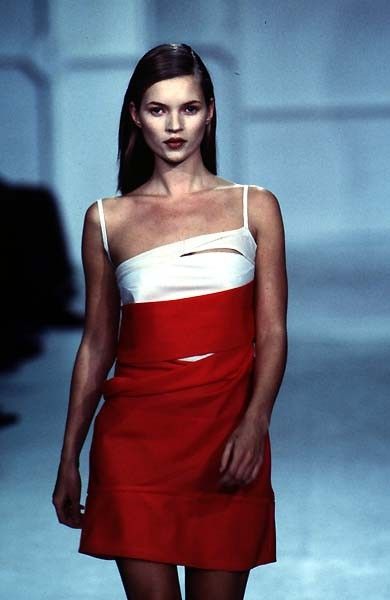 kate moss (runway ~ catwalk) Helmut Lang Campaign, Helmut Lang 90s, Helmut Lang Archive, Helmut Lang Dress, Hyper Fixation, 90s Runway, 90s Runway Fashion, Runway Collection, Kate Moss