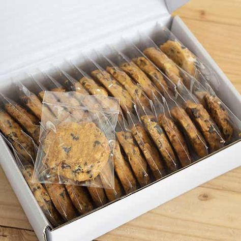 Bake Sale Packaging, Home Bakery Business, Shipping Cookies, Online Bakery, Baking Packaging, Cookie Bakery, Dessert Packaging, Bakery Packaging, Baking Business