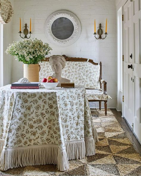 Whitney McGregor | I’m not always one to splurge on fabric for myself, but I went for it on this @carolinairvingtextiles fabric for my foyer and have no… | Instagram Whitney Mcgregor, Foraging Recipes, Foyer Design, No Regrets, Kitchen Lighting Fixtures, Spare Room, Every Single Day, Traditional House, Home Decor Inspiration