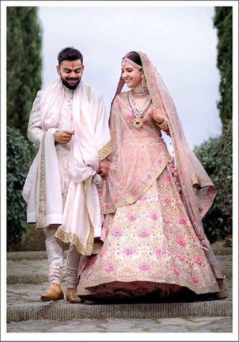 Anushka Sharma Wedding Lehenga Set Anushka Sharma Wedding, Anushka Sharma And Virat, Virat Kohli And Anushka, Virat And Anushka, Indian Groom Wear, Sabyasachi Bride, Wedding Dress Prices, Designer Baby, Bollywood Wedding