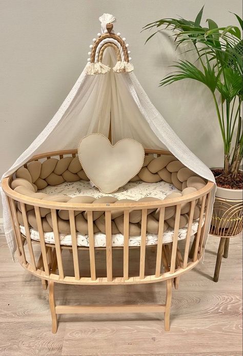 Cozy Baby Room, Bed Bumper, Baby Nursery Inspiration, Baby Room Themes, Baby Room Neutral, Nursery Room Design, Girl Nursery Room, Baby Room Inspiration