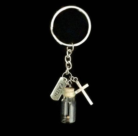 Christian Gift Ideas Diy, Mustard Seed Faith Craft, Faith Keychain, Church Gifts Ideas, Faith Of A Mustard Seed, Keychain For Him, Christian Keychain, Seed Craft, Bible Verse Matthew