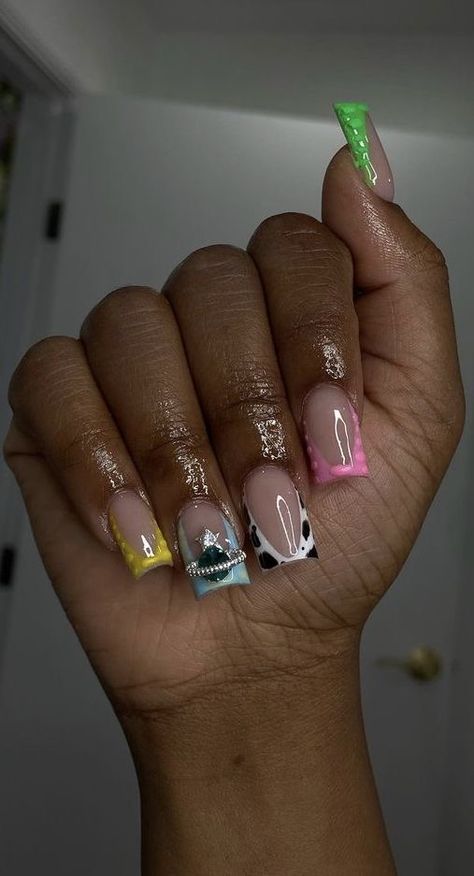 Summer Nails Black Women, Duck Nails Acrylic, Practice Nails, Nail Suggestions, Cali Trip, Duck Nails, Hard Nails, Drip Nails, Winter Nails Acrylic