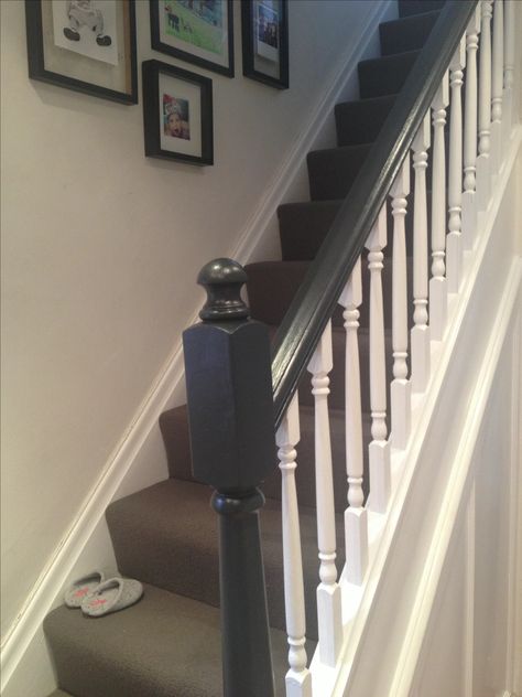 Painted bannister in hallway, Farrow & Ball Railings #instagram #home #DIY #decor Banister Ideas, Haircuts For Women Over 70, Stair Railing Makeover, Painted Staircases, Stair Banister, Handrail Design, Hallway Inspiration, Staircase Makeover, Hallway Designs