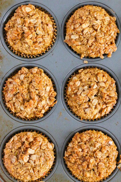 Apple Crisp Muffins, Apple Oat Muffins, Apple Cinnamon Muffins, Oat Crumble, Cinnamon Muffins, Oat Muffins, Apple Muffins, Healthy Apple, Cinnamon Apple