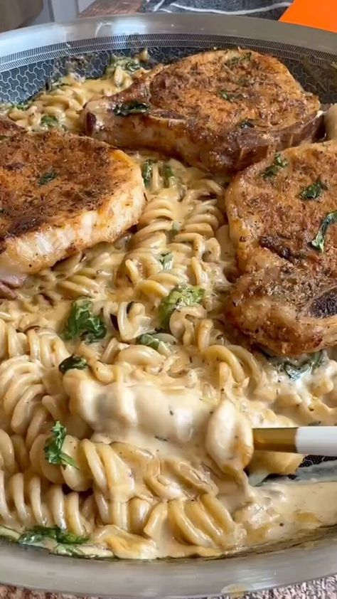 Pork Chop Pasta, Pasta To Go, Creamy Parmesan Pasta, Creamy Parmesan, Parmesan Pasta, Pork Chop, Pork Chops, Parmesan, Pasta